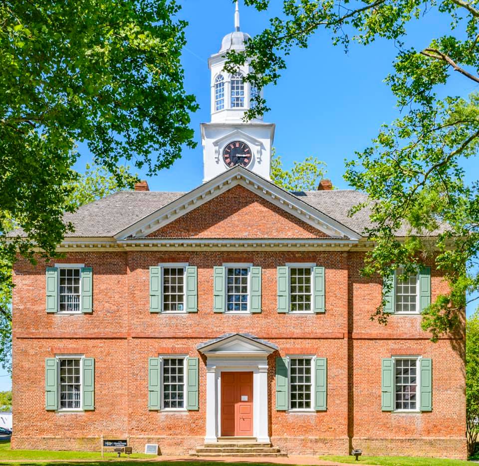 Photograph of the historic Chowan County Courthouse